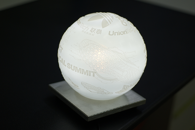 3D_printing_personalized_lamps.png